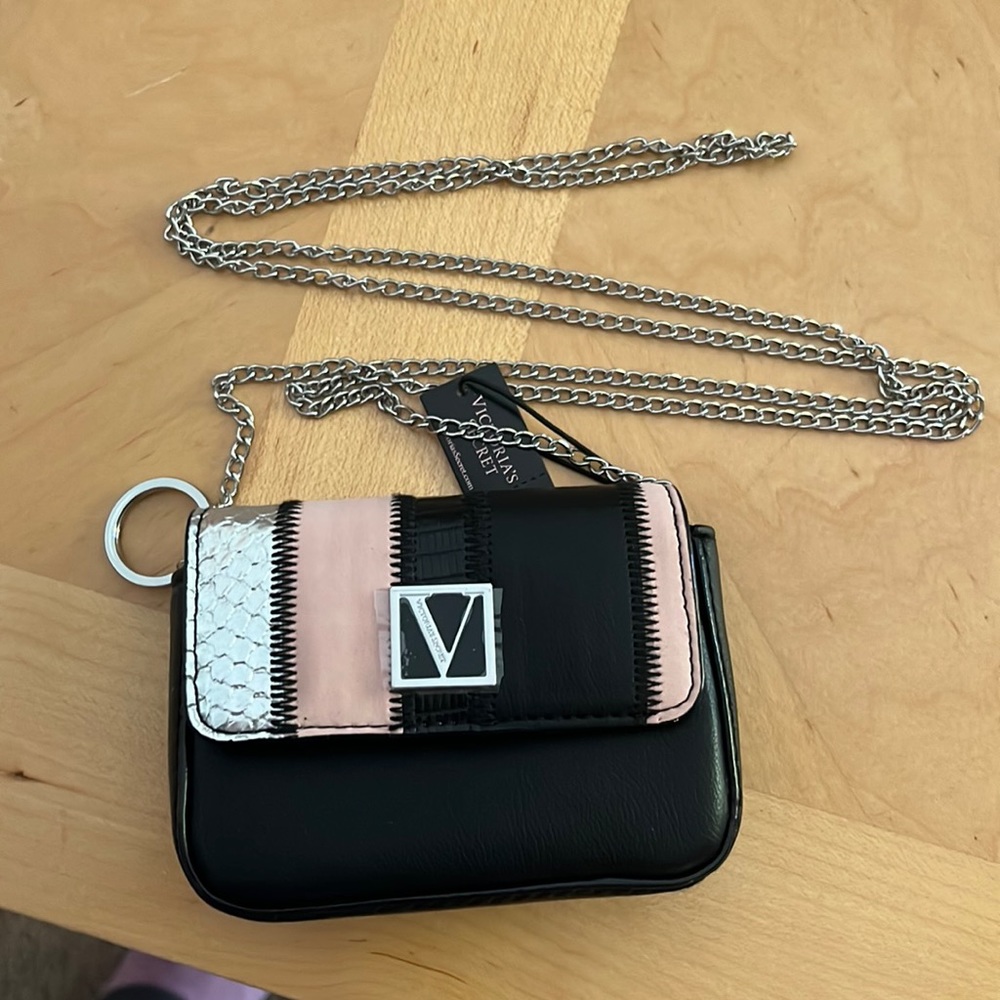 Victoria’s Secret coin, purse keychain NWT